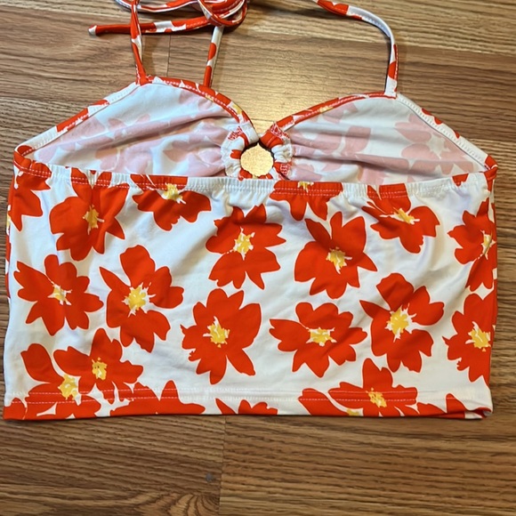 Shein Halter Top - Picture 3 of 4